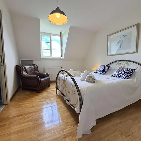 Prop. Périgourdine 18 Pers. Avec Piscine Privée - Fr-1-824-26 *