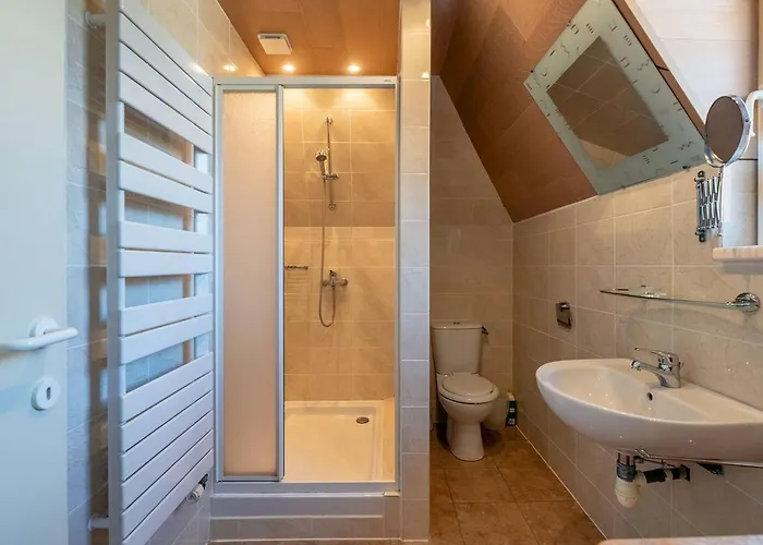 Prop. Perigourdine 18 Pers. Avec Piscine Privee - Fr-1-824-26 Rouffignac Saint-Cernin